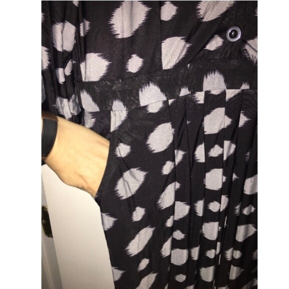 Reborn Collared Long Sleeve Dress - Picture 4 of 8